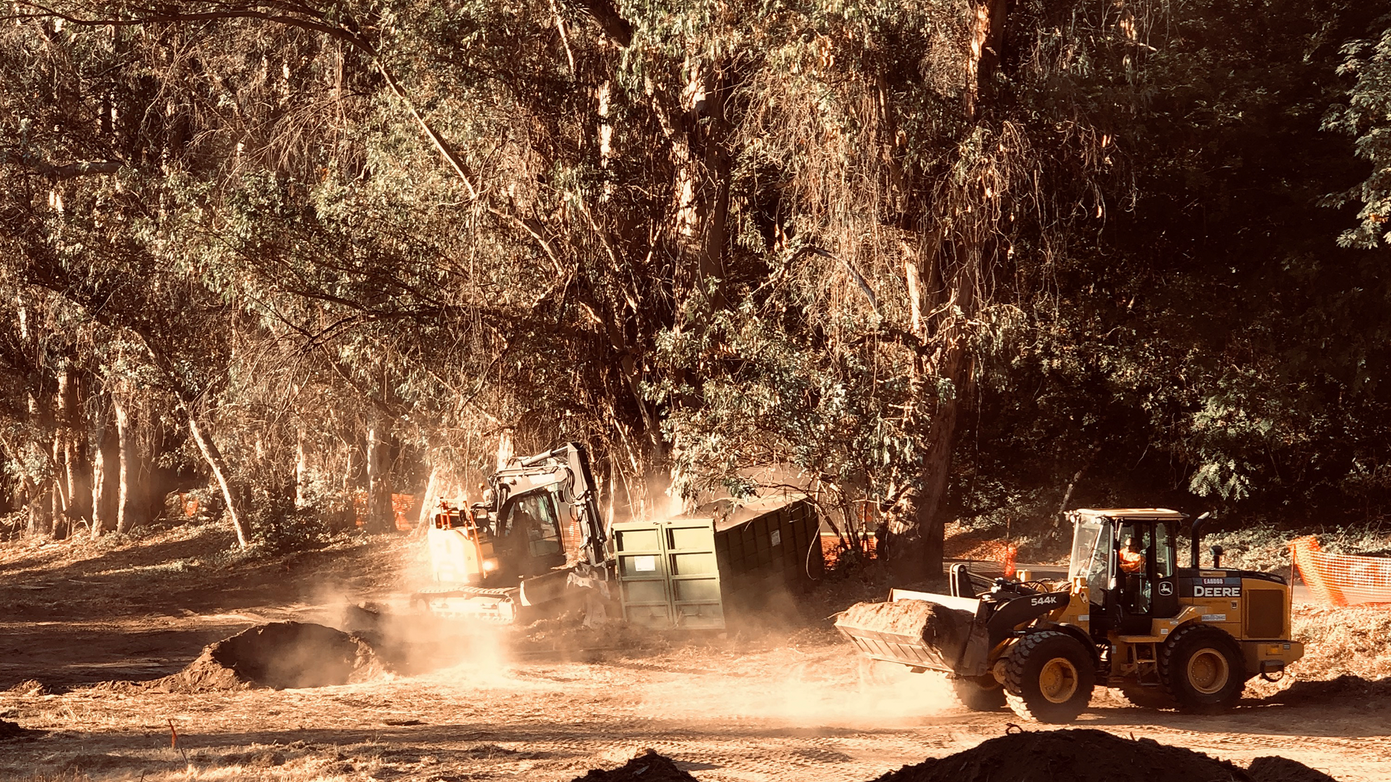 IMG_5844.png Bulldozer