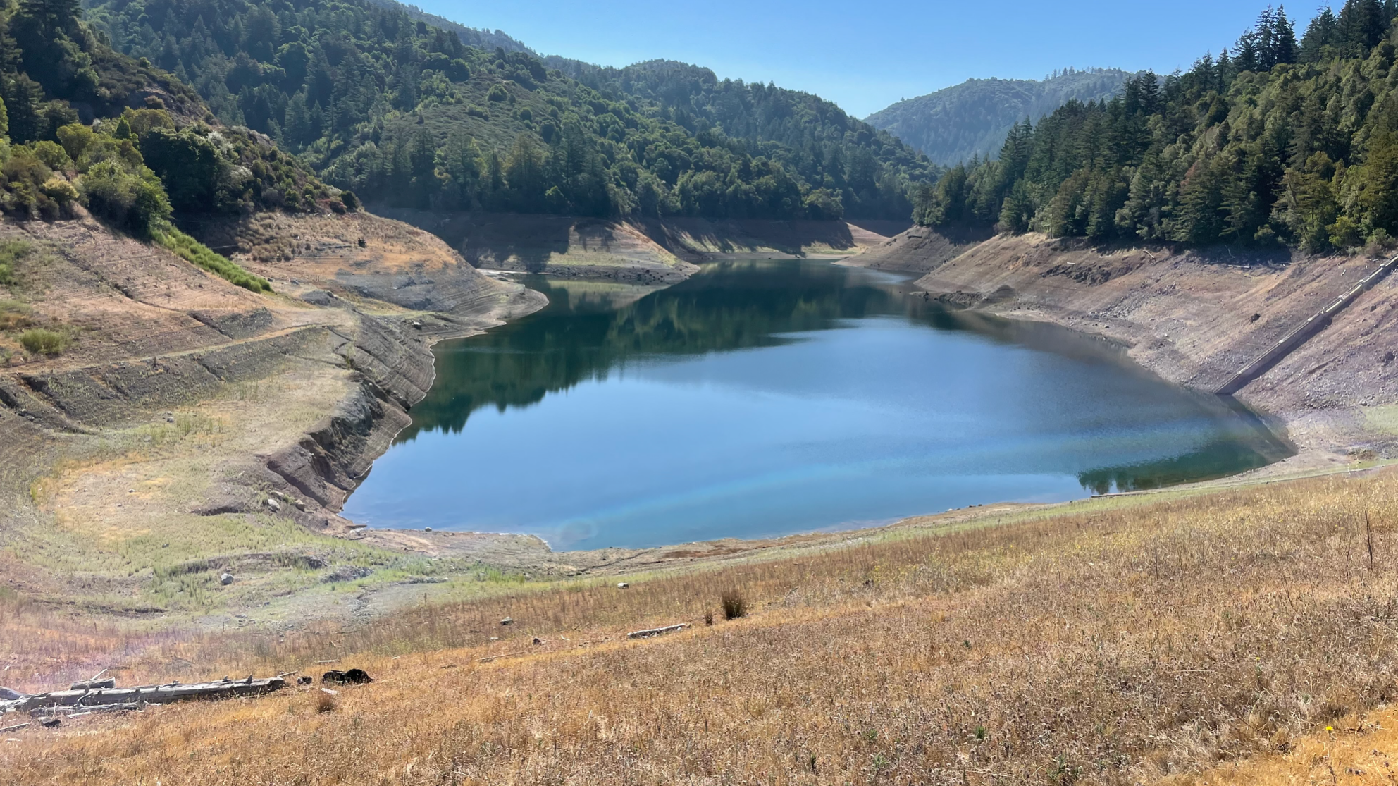 Image of Lake Elsman reservoir at severely low levels