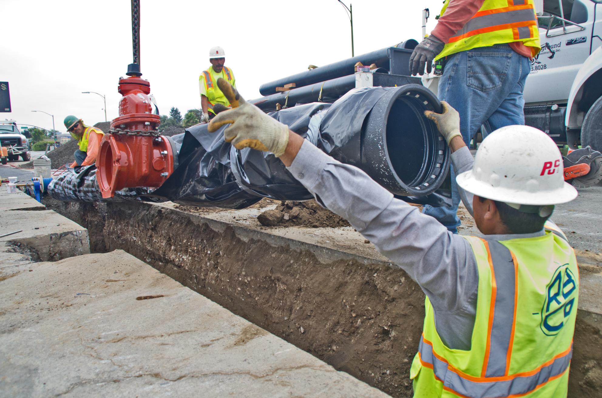 SJW moving pipes